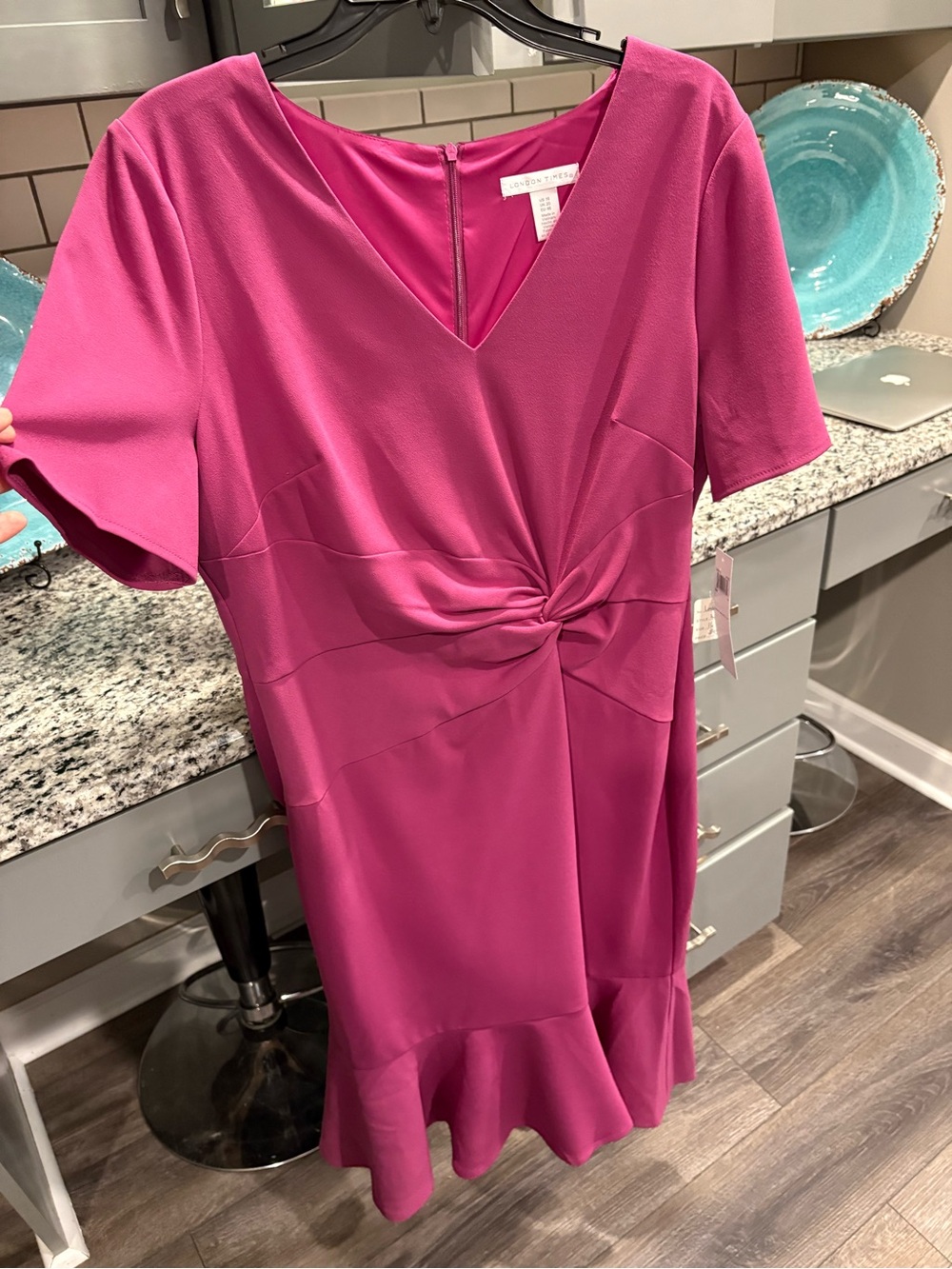 London Times Bold Fuchsia Sheath Dress